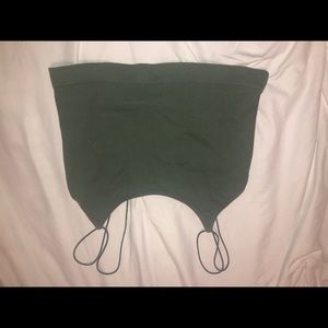 Cami crop size M elastic NEW!!